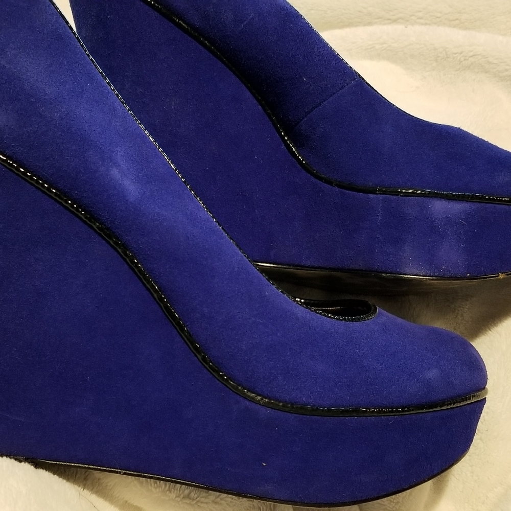 DESIGNER Betsy Johnson.  Don't you step on my Blue Suede Shoes.